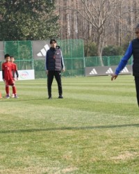 半岛体育入口-“崇明六虎”！36岁吕文君退役转型当教练，随海港四夺中超冠军