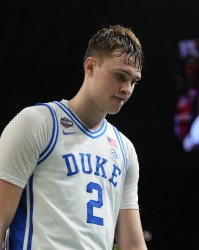 半岛体育全站-美媒：弗拉格可能是拉里·伯德之后最出色的美国白人新秀