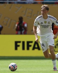 半岛体育-马卡：怀森加盟皇马后，为球队提供了一直缺失的调动对手防线能力